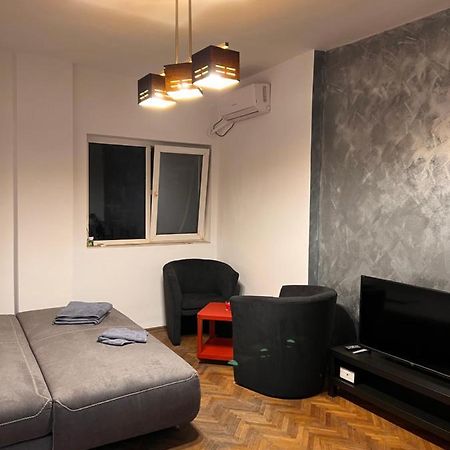 Emi Apartaments Бухарест Экстерьер фото